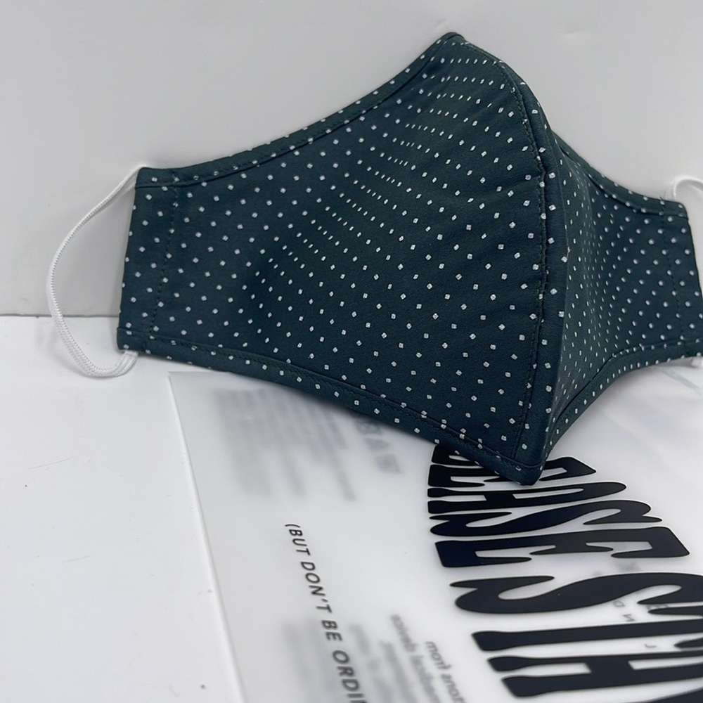 Ted Baker Polka Dot Face Mask TED BAKER LONDON Reversible Reusable FACE NWT - Picture 8 of 13